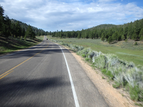 Southbound on the road to Rainbow Point.