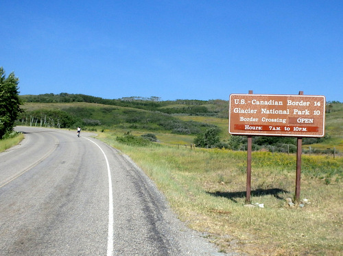 Riding the MT-17 leg to the Canadian Port of Entry.