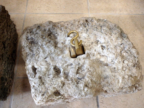 The Wolf, used for moving big Stones.