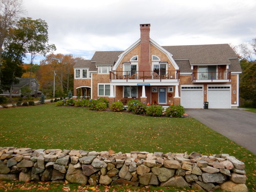 House in the Cape Neddick area.